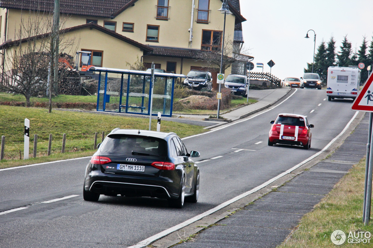 Audi RS4 Avant B8