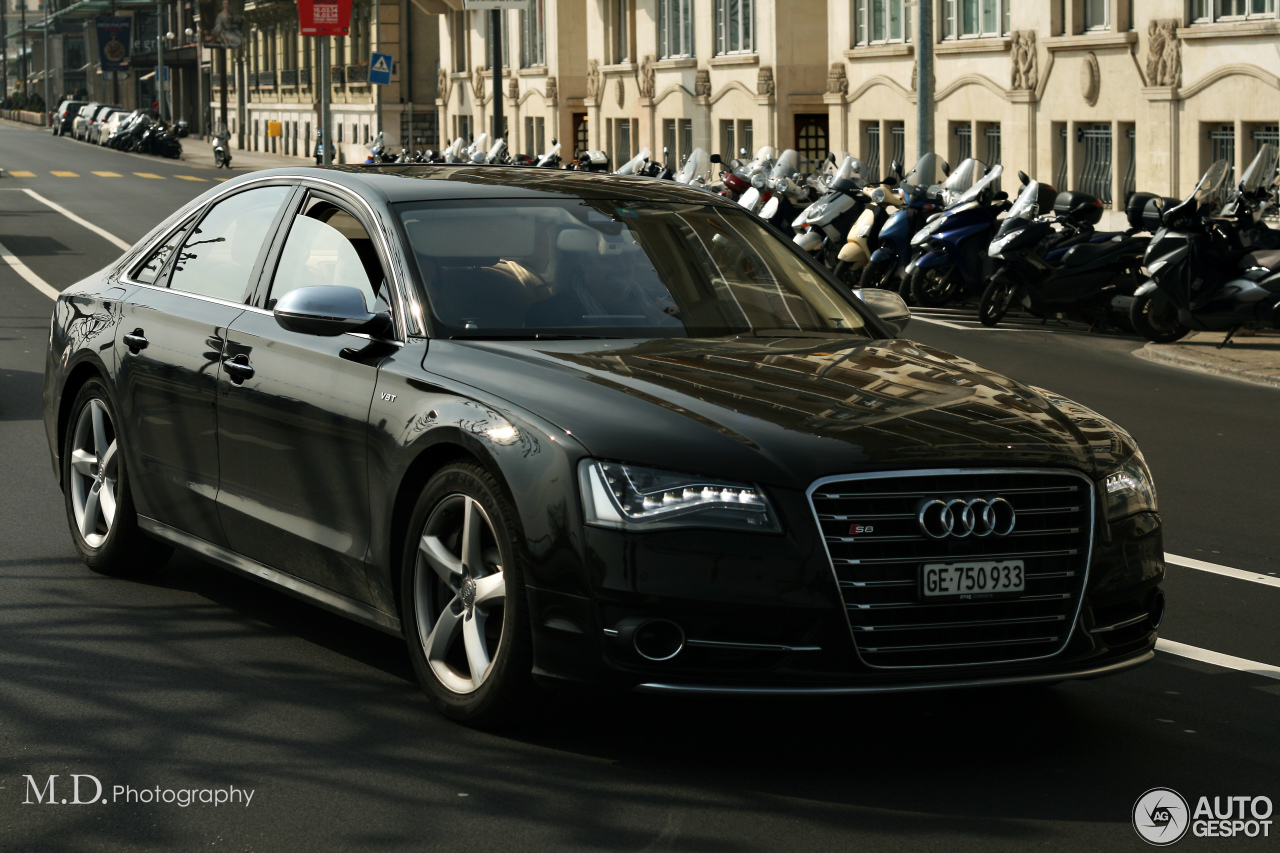 Audi S8 D4