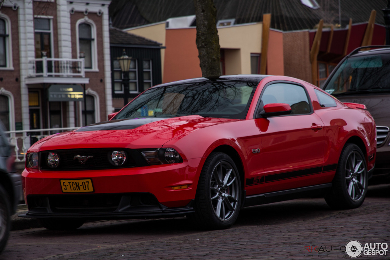 Ford Mustang GT 2011