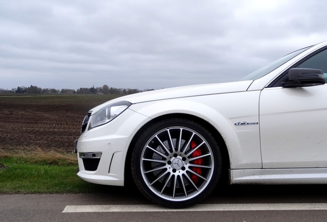 Mercedes-Benz C 63 AMG W204 2012