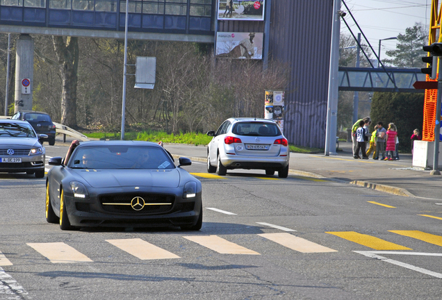 Mercedes-Benz SLS AMG