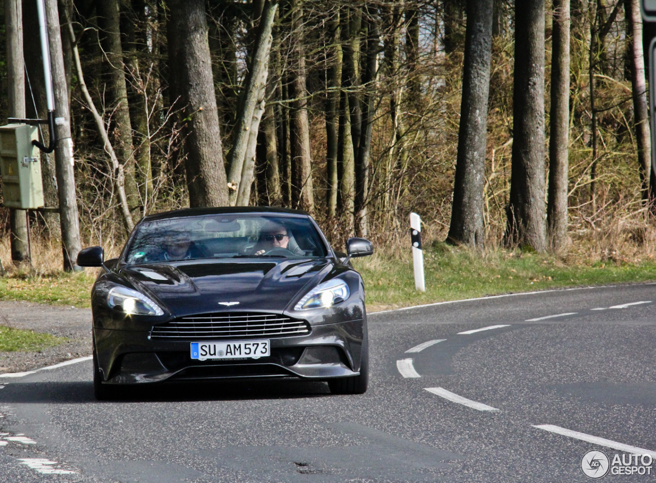 Aston Martin Vanquish 2013