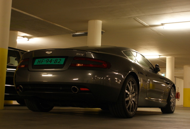 Aston Martin DB9