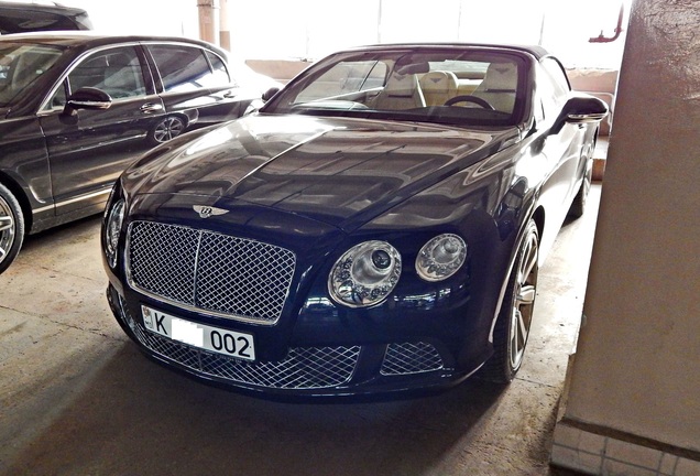 Bentley Continental GTC 2012