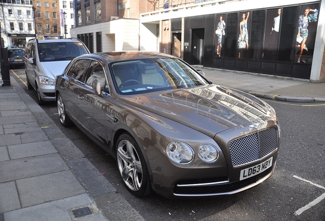 Bentley Flying Spur W12