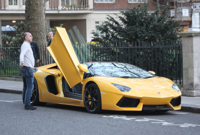 Lamborghini Aventador LP700-4 Roadster