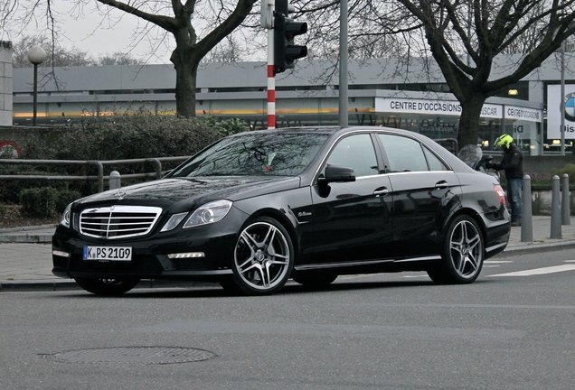 Mercedes-Benz E 63 AMG W212