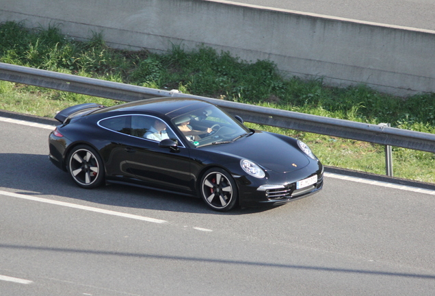 Porsche 991 50th Anniversary Edition