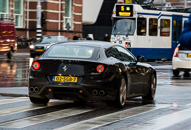 Ferrari FF