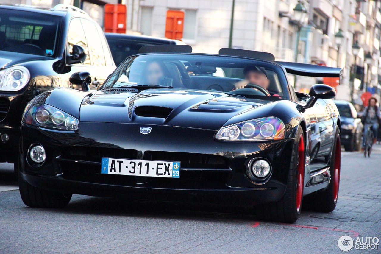 Dodge Viper SRT-10 Roadster Black Mamba Edition - 19 March 2014 ...