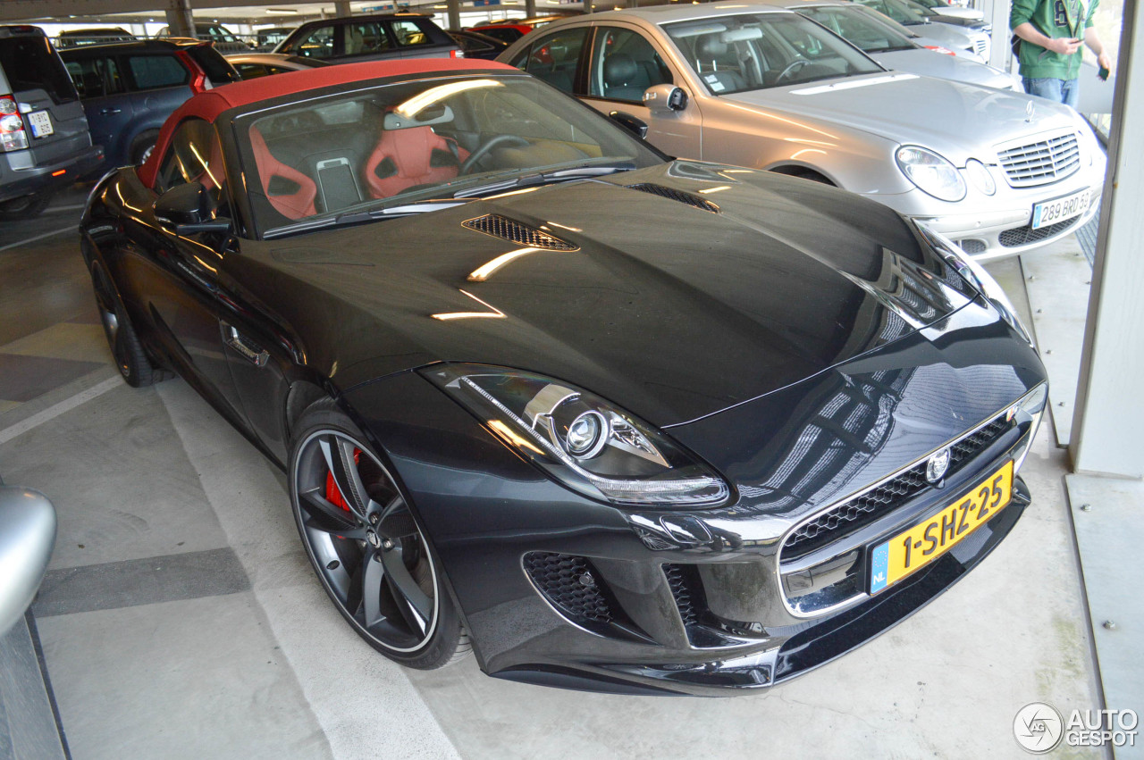 Jaguar F-TYPE S Convertible