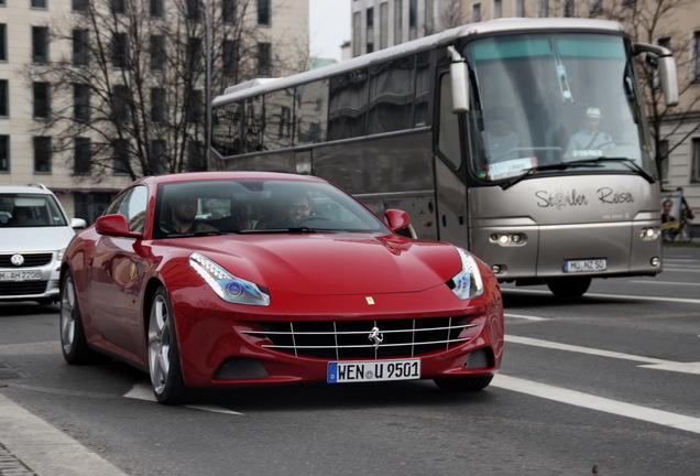 Ferrari FF