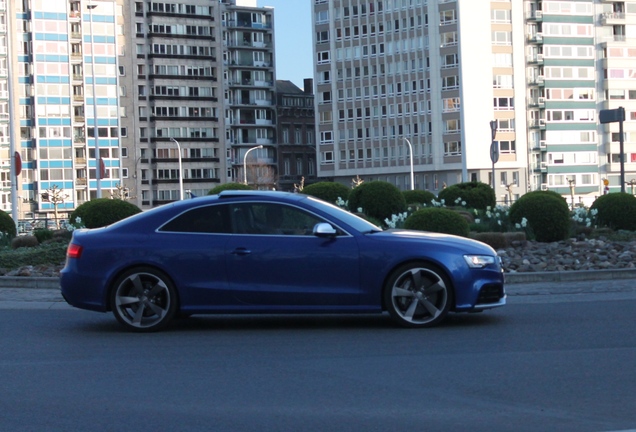 Audi RS5 B8 2012