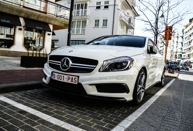 Mercedes-Benz A 45 AMG