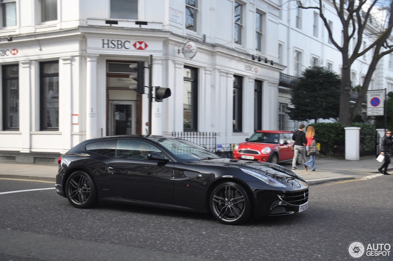 Ferrari FF