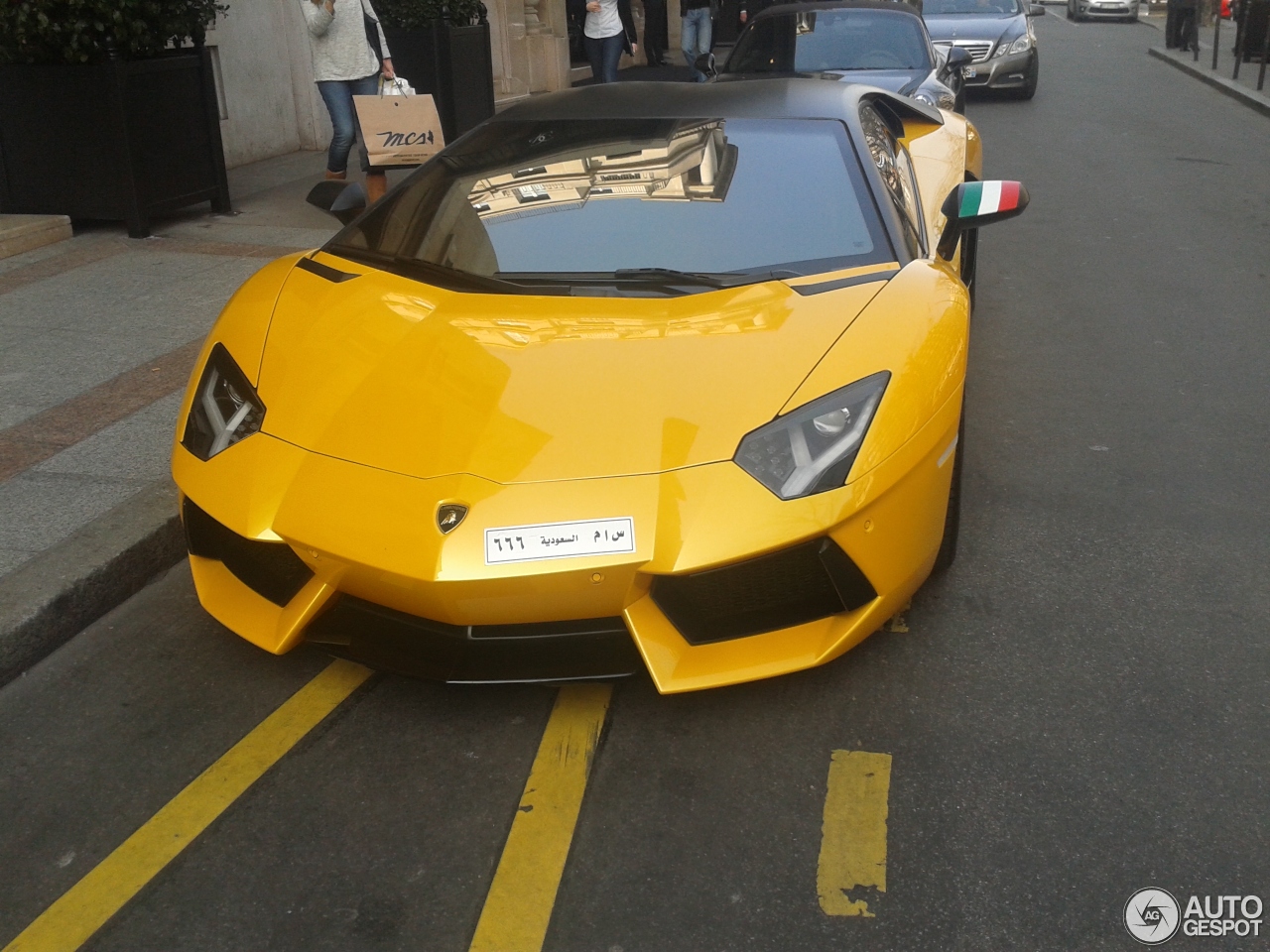 Lamborghini Aventador LP700-4