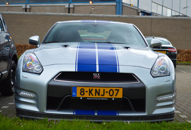 Nissan GT-R 2013