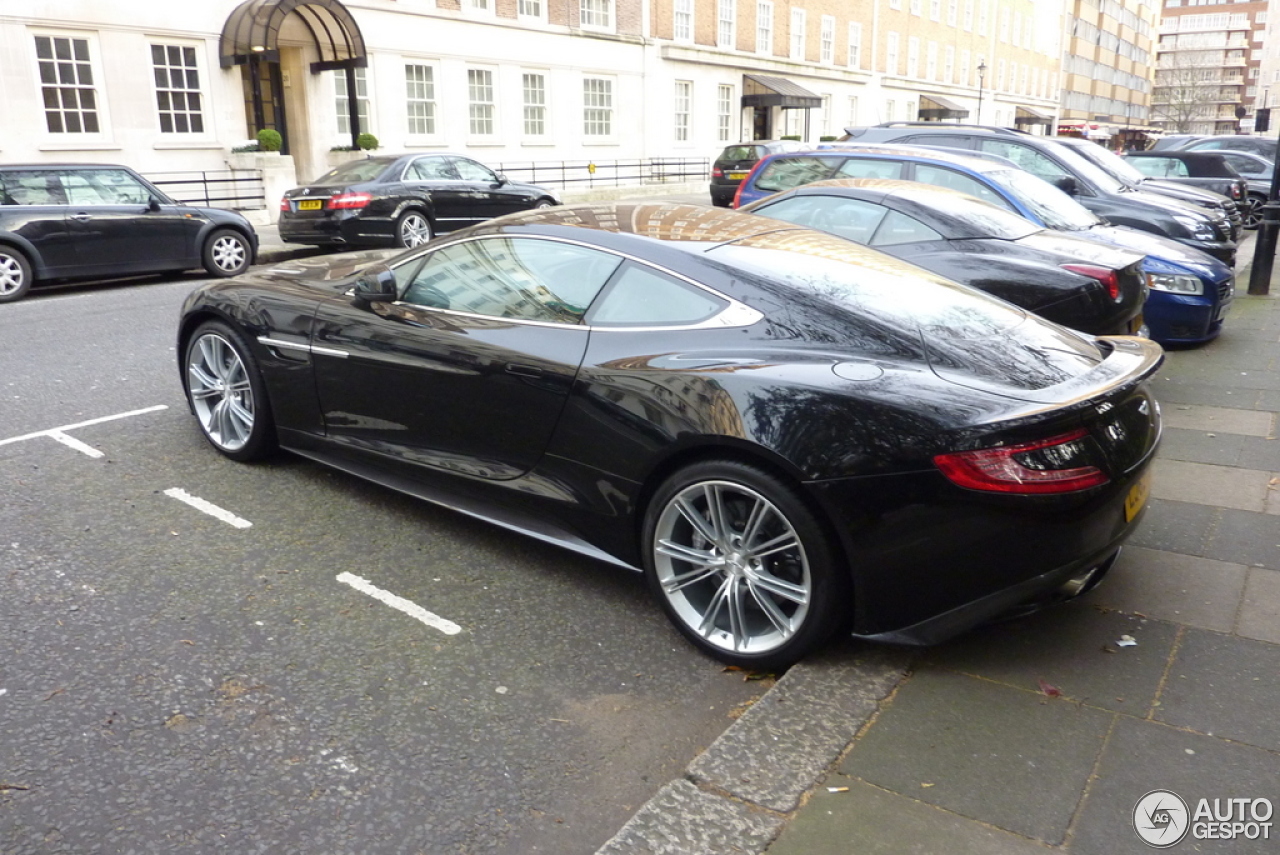 Aston Martin Vanquish 2013