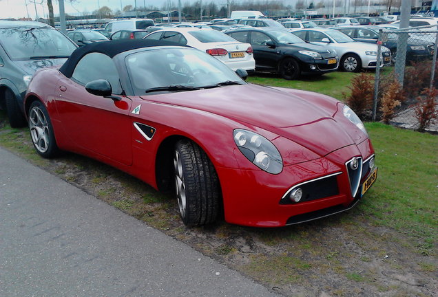 Alfa Romeo 8C Spider