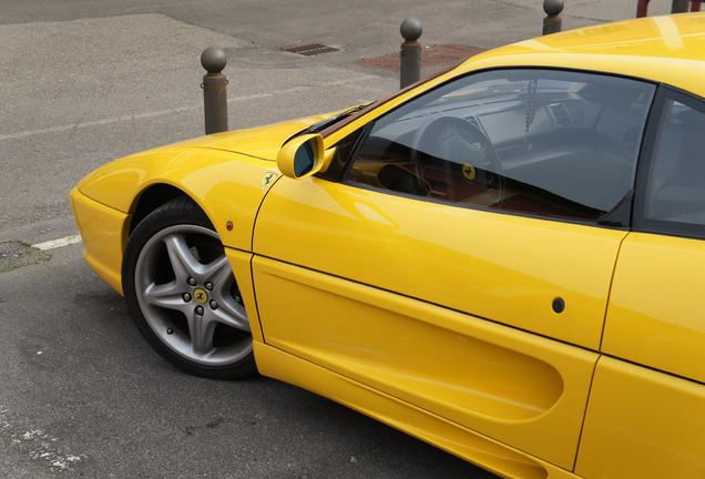 Ferrari F355 Berlinetta