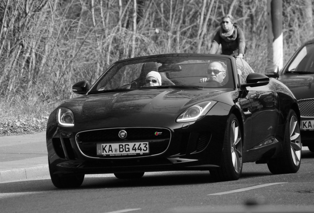 Jaguar F-TYPE S Convertible