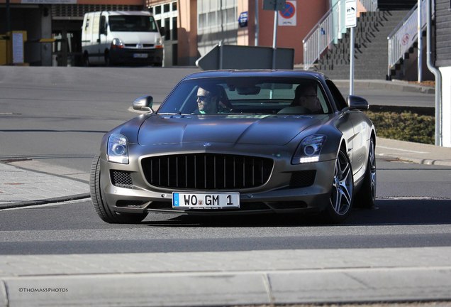 Mercedes-Benz SLS AMG