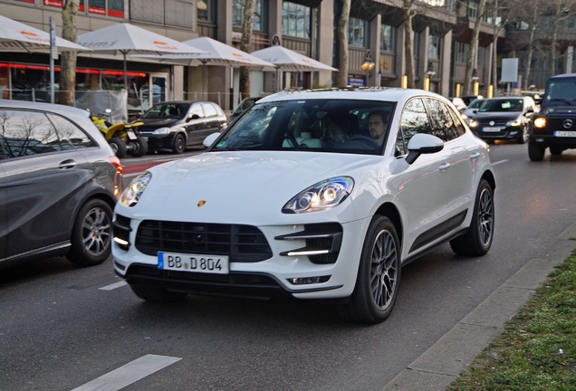 Porsche 95B Macan Turbo