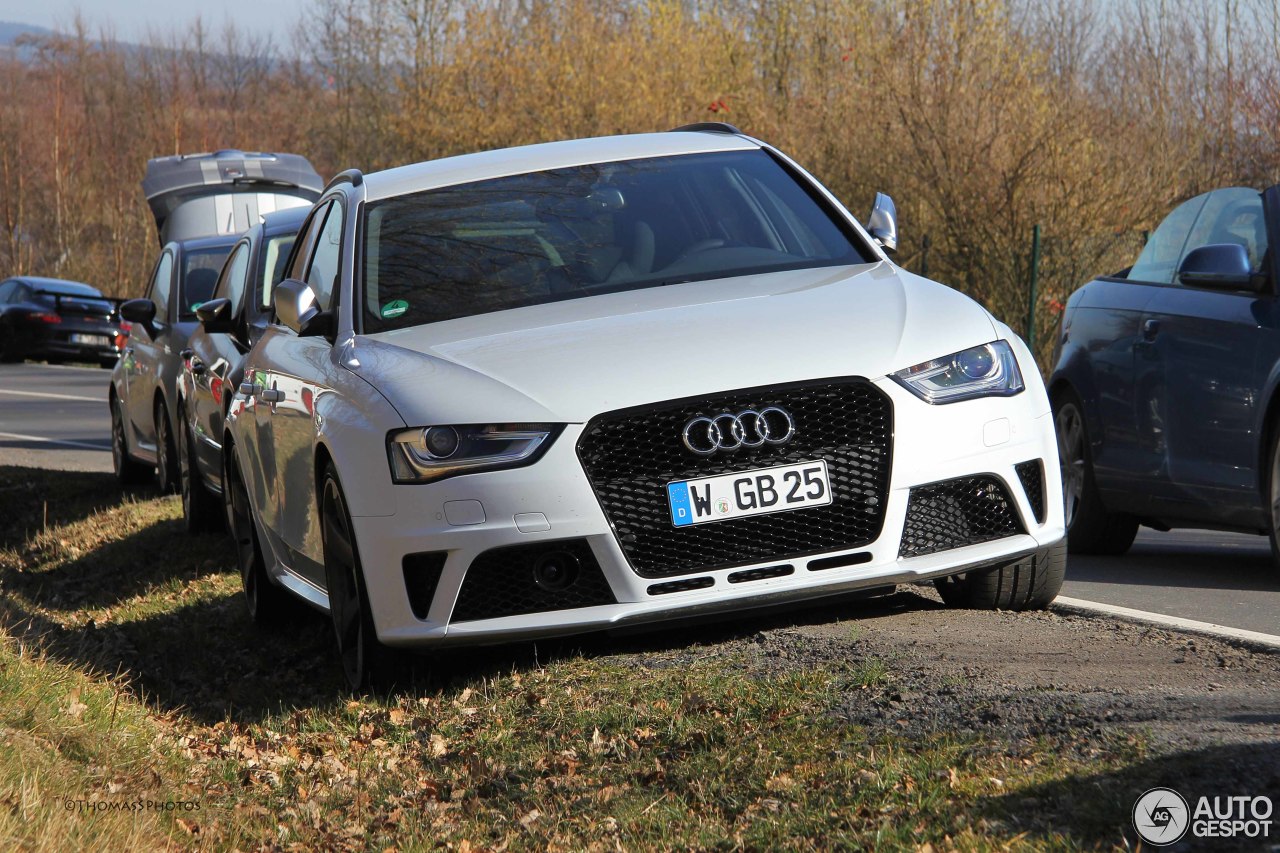 Audi RS4 Avant B8