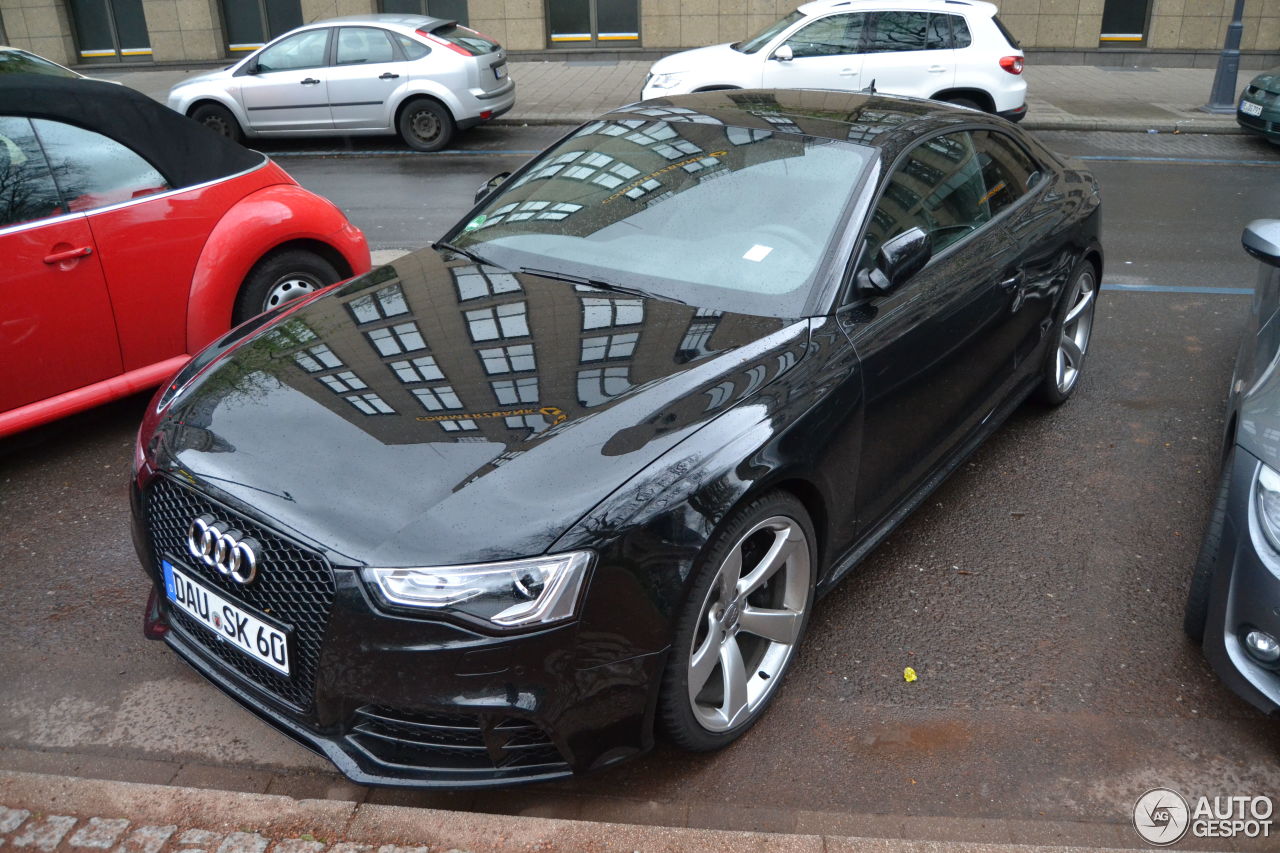 Audi RS5 B8 2012