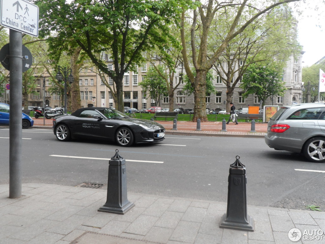 Jaguar F-TYPE S Convertible