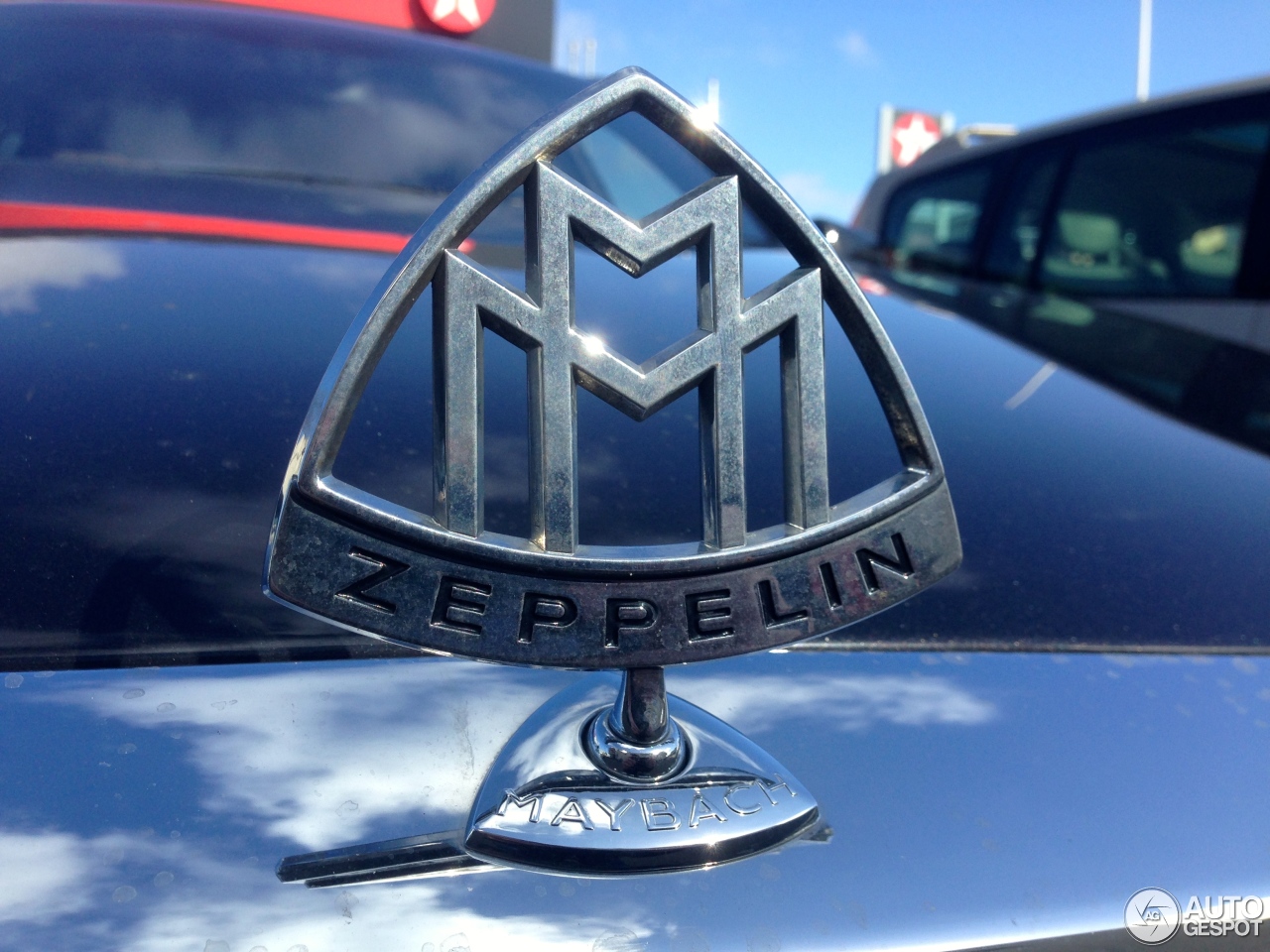 Maybach 57 S Zeppelin