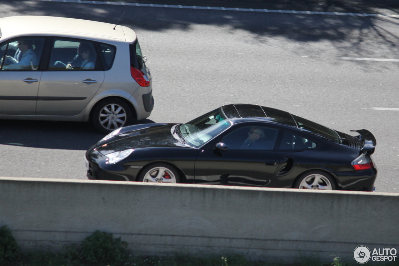 Porsche 996 Turbo