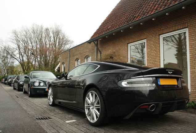 Aston Martin DBS