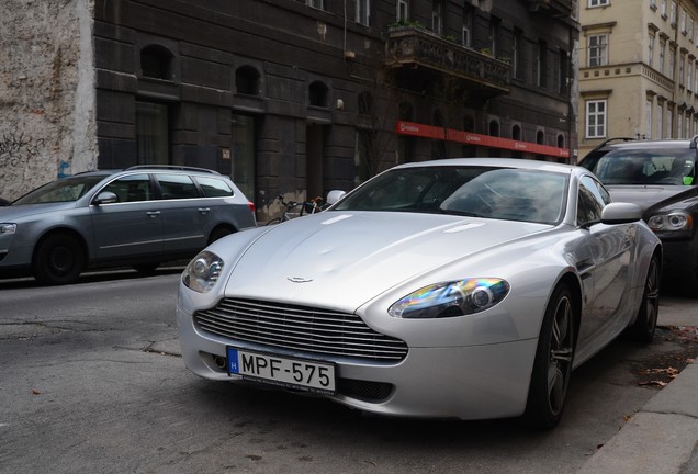 Aston Martin V8 Vantage N400