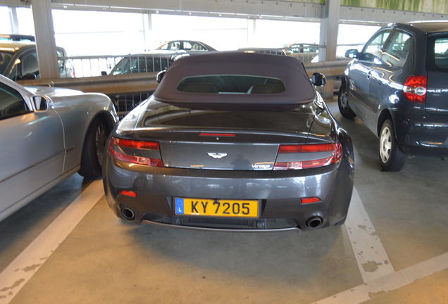 Aston Martin V8 Vantage Roadster