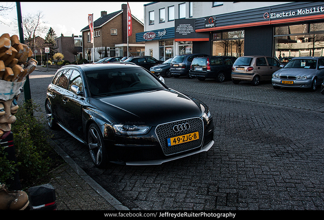 Audi RS4 Avant B8