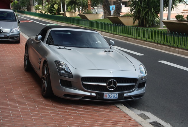 Mercedes-Benz SLS AMG Roadster