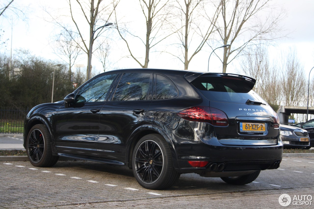 Porsche 958 Cayenne GTS