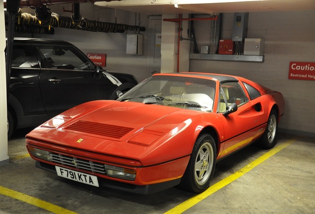 Ferrari 328 GTS