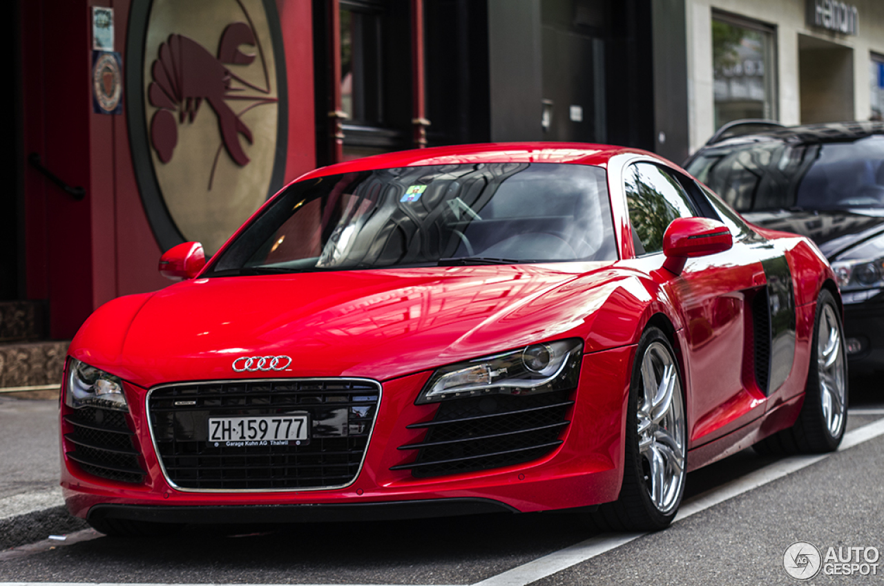 Audi R8