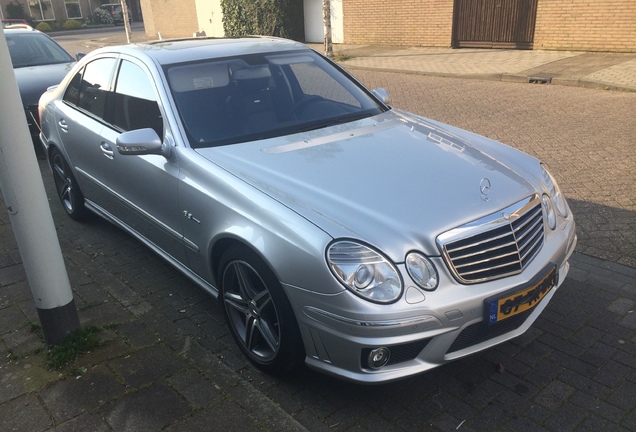 Mercedes-Benz E 63 AMG