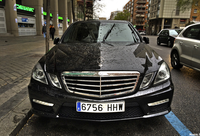 Mercedes-Benz E 63 AMG W212 V8 Biturbo