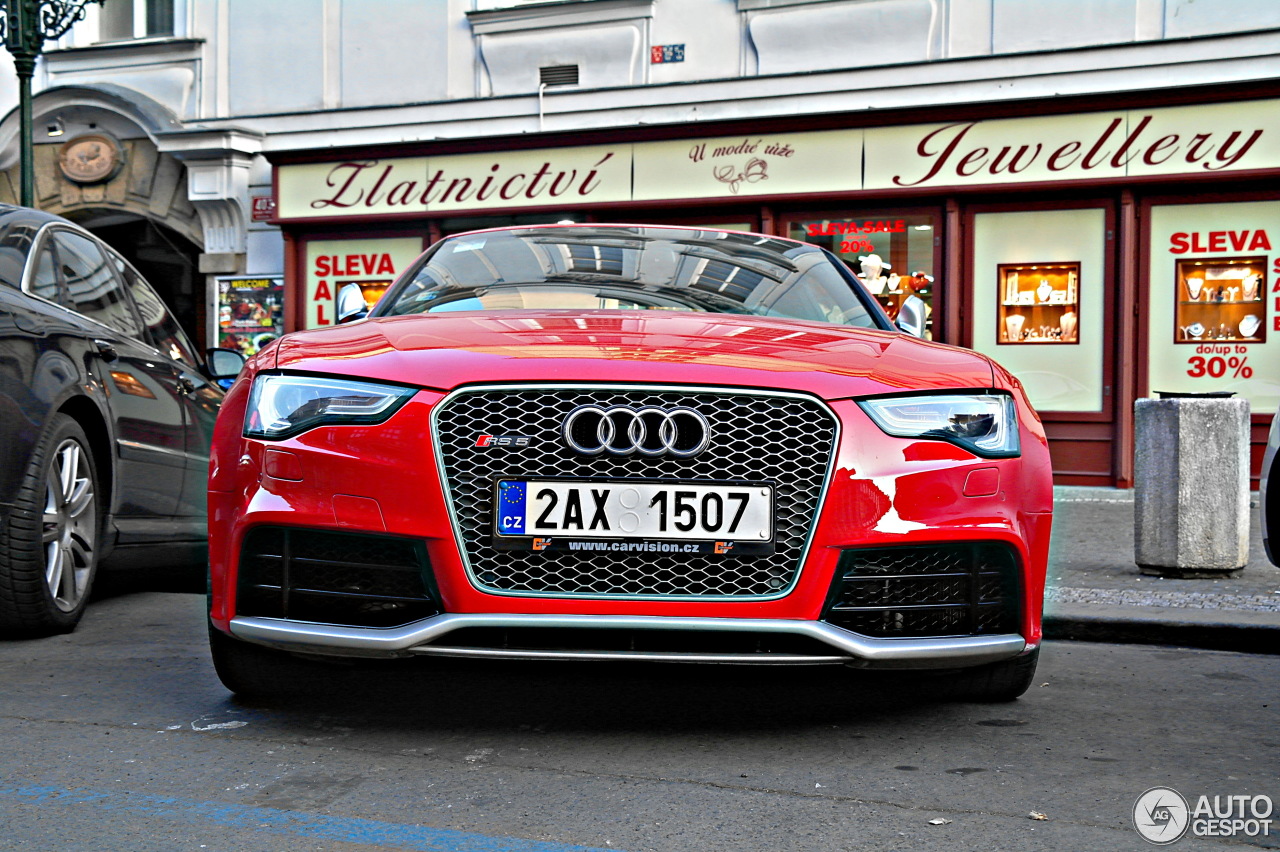 Audi RS5 B8 2012