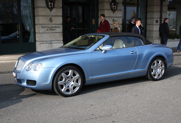 Bentley Continental GTC