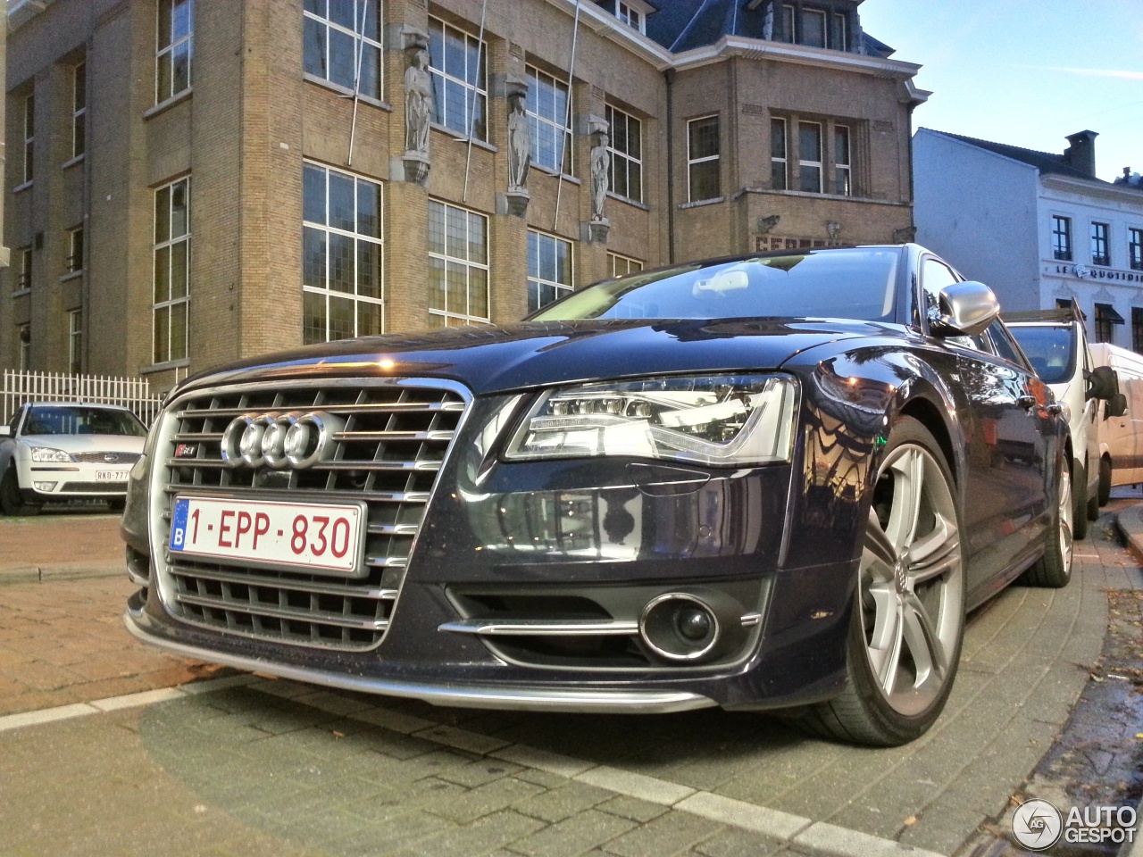 Audi S8 D4