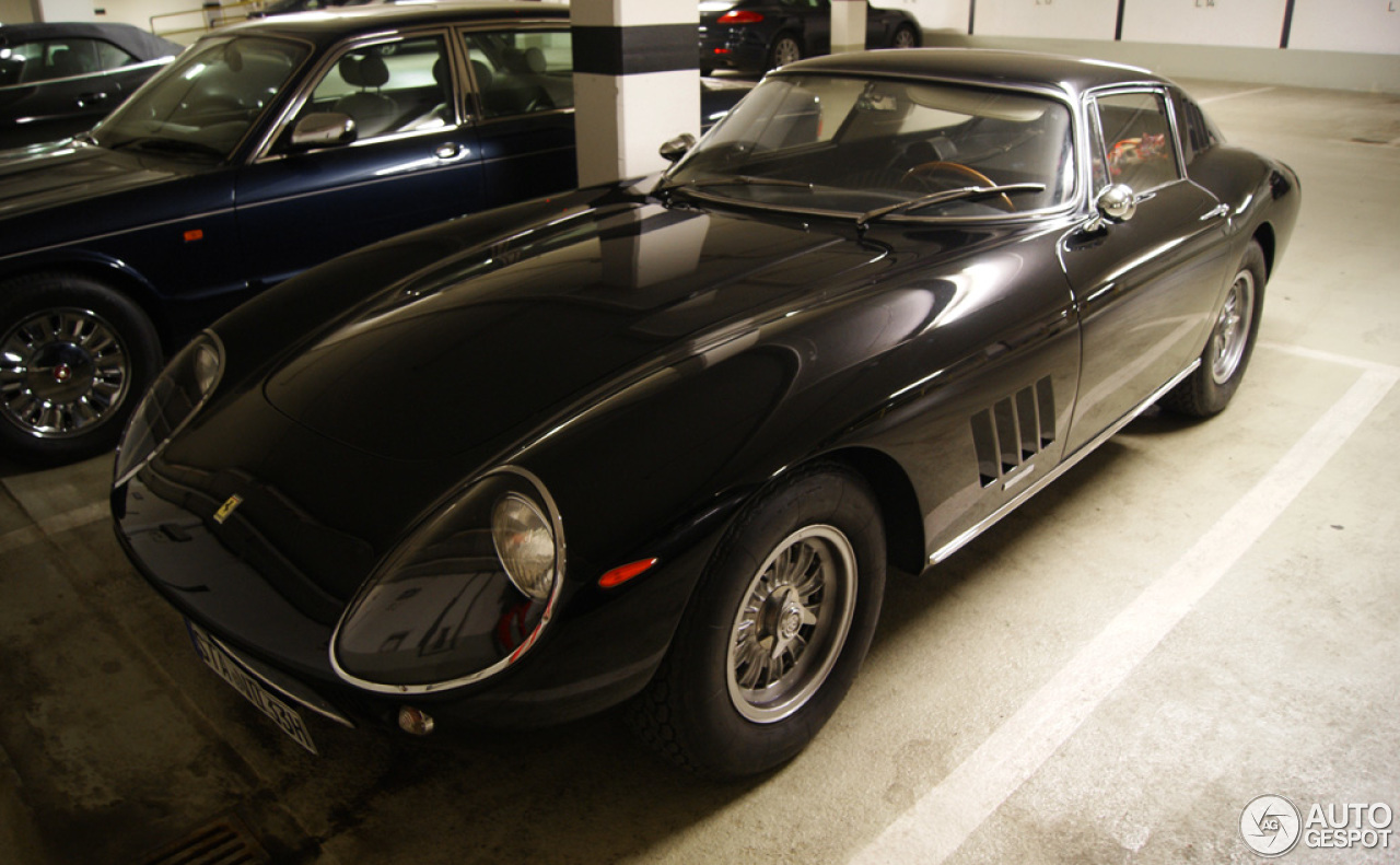 Ferrari 275 GTB Shortnose