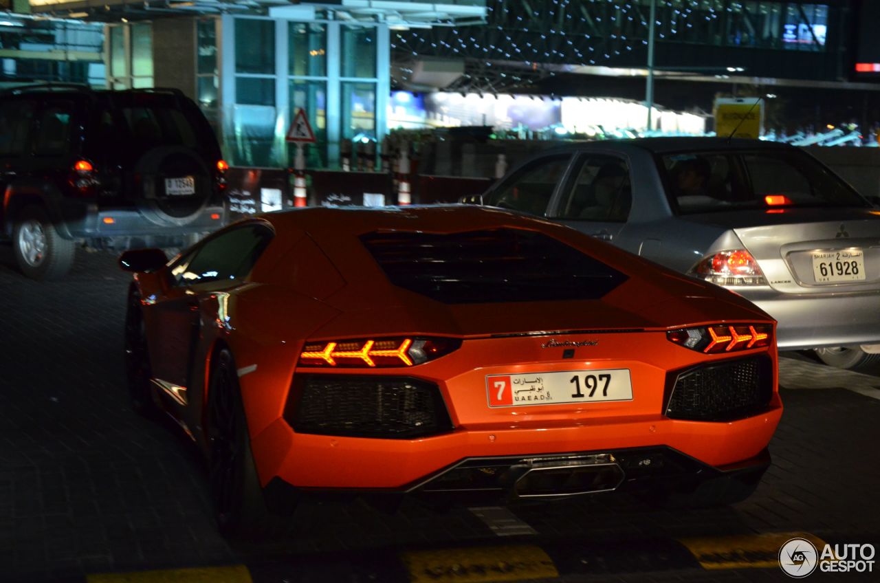 Lamborghini Aventador LP700-4