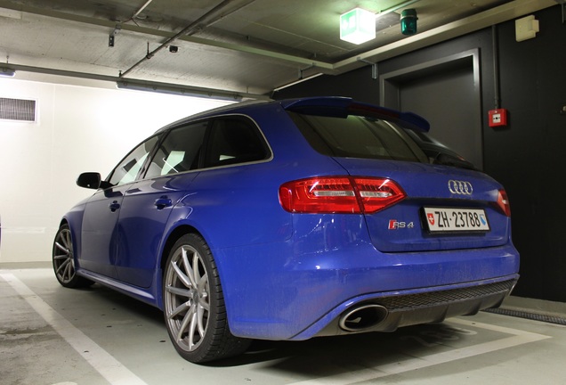 Audi RS4 Avant B8