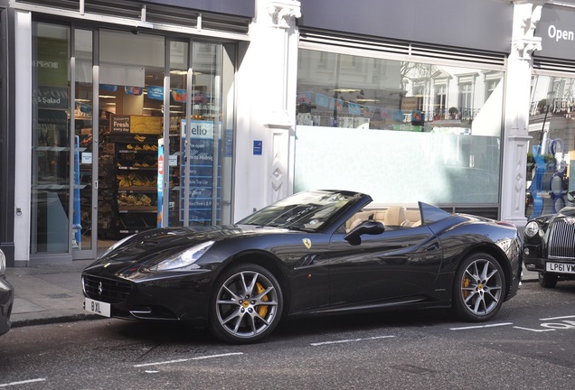 Ferrari California