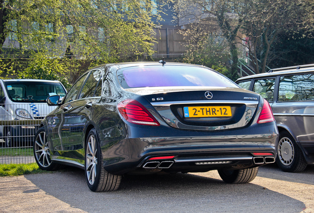 Mercedes-Benz S 63 AMG V222